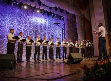 Праздничный концерт к юбилею митрополита Астраханского и Камызякского Ионы