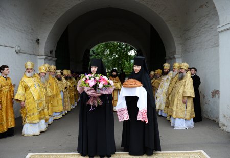 Митрополит Астраханский и Камызякский Иона удостоен ордена преподобного Серафима Саровского