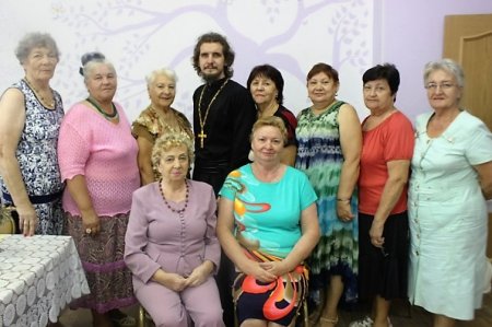 Встречи представителей православного духовенства епархии с пожилыми людьми