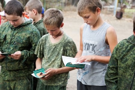 Казаки провели военно-спортивные сборы для учеников воскресной школы