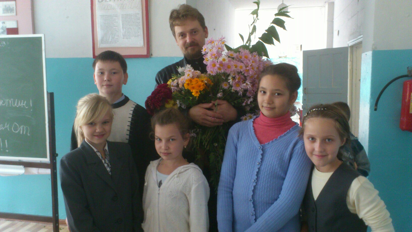 Две школы в посёлке Волго-Каспийский завоевали патриаршие гранты