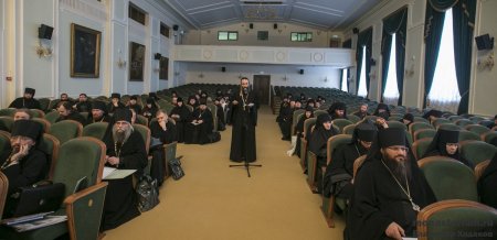 В Свято-Троицкой Сергиевой Лавре состоялось собрание епархиальных ответственных по монастырям