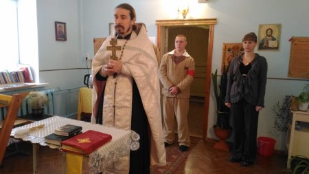 Праздничный молебен в военном госпитале г. Астрахани