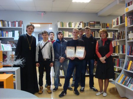 Встречи со священнослужителями в рамках проекта «Православный религиозно-информационный центр для молодежи»