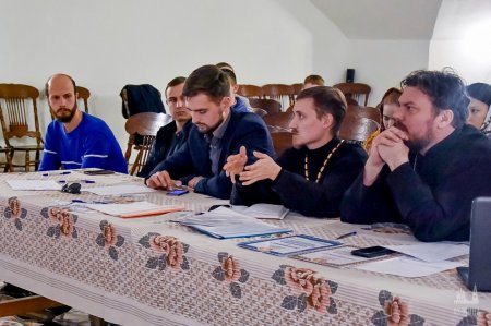 В Астраханской епархии открылась Школа молодежного служения