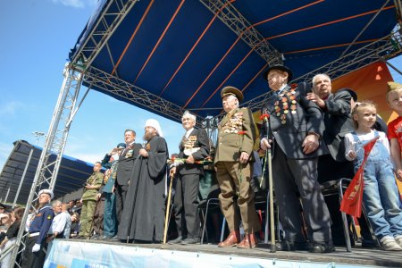 Митрополит Никон принял участие в мероприятиях, посвященных Дню Победы