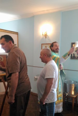 Праздничное богослужение в военном госпитале г. Астрахани