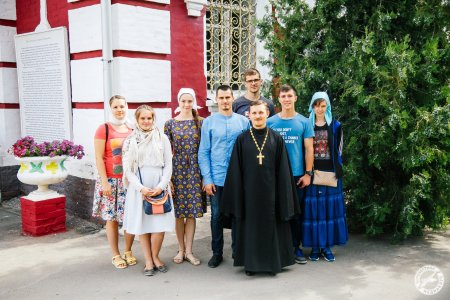 В Астрахани была совершена очередная молодежная Литургия