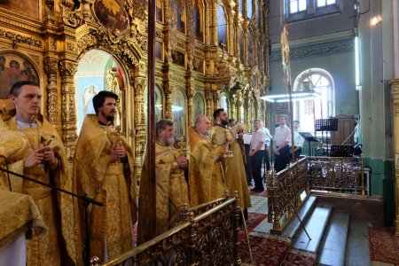 Офицеры Каспийской флотилии молились в Покровском соборе