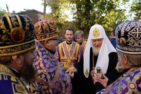 Предстоятель Русской Церкви совершил всенощное бдение в Казанском храме в Астрахани