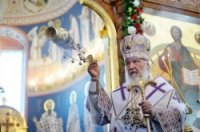 В праздник Воздвижения Креста Господня Предстоятель Русской Церкви совершил Литургию в Успенском соборе Астраханского кремля