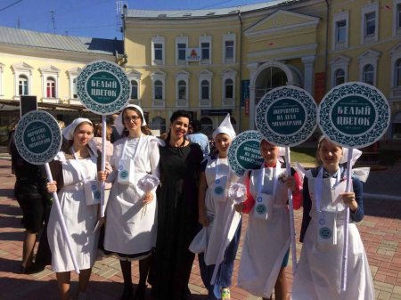 Праздник милосердия и благотворительности «Белый Цветок» впервые прошел в Астрахани 1 октября 2017 года