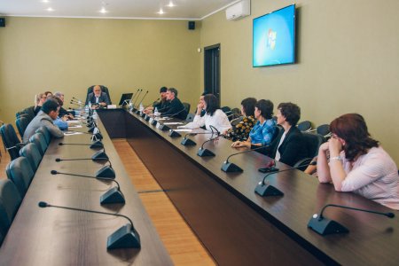 В Астрахани состоялось собрание межконфессионального совета по духовно-нравственному воспитанию обучающихся