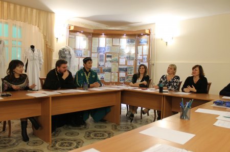 Клирики Астраханской епархии вошли в Общественный совет при областной службе ЗАГС