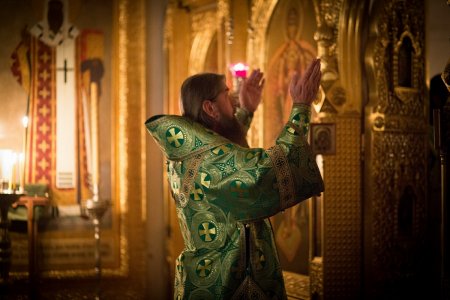 Митрополит Никон возглавил в Троице-Сергиевой лавре празднование дня памяти преподобного Никона Радонежского