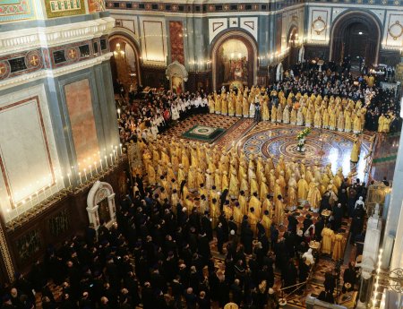 Митрополит Никон принял участие в Патриаршем богослужении в Москве