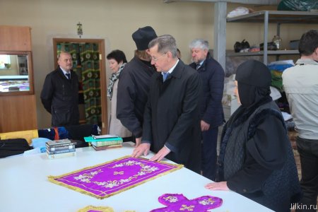 Визит губернатора в скит Иоанно-Предтеченского монастыря