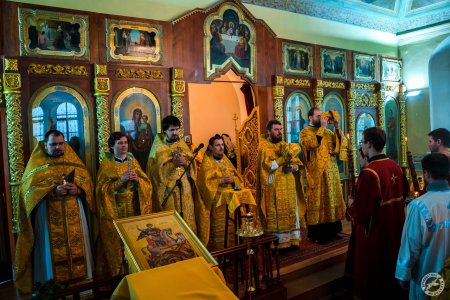 20 мая в Астрахани будет совершена Божественная литургия для молодежи