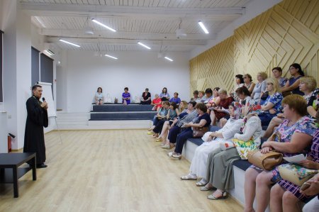 В Астрахани завершились курсы повышения квалификации учителей Основ православной культуры 