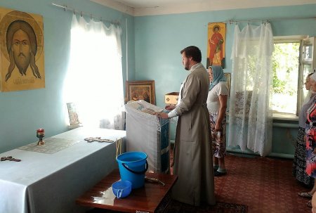 Освящение молельной комнаты в Лиманском благочинии