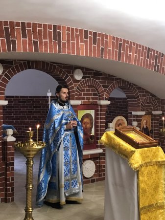 Первая литургия в храме Боголюбской иконы Божией Матери