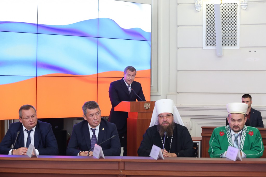 Состоялась церемония введения в должность временно исполняющего обязанности губернатора Сергея Морозова