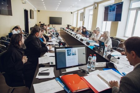 В Астрахани подвели итоги конкурса «За нравственный подвиг учителя» по Южному федеральному округу