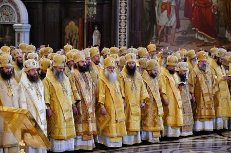В одиннадцатую годовщину интронизации Святейшего Патриарха Кирилла в Храме Христа Спасителя была совершена Божественная литургия