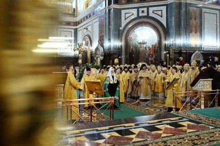 В одиннадцатую годовщину интронизации Святейшего Патриарха Кирилла в Храме Христа Спасителя была совершена Божественная литургия