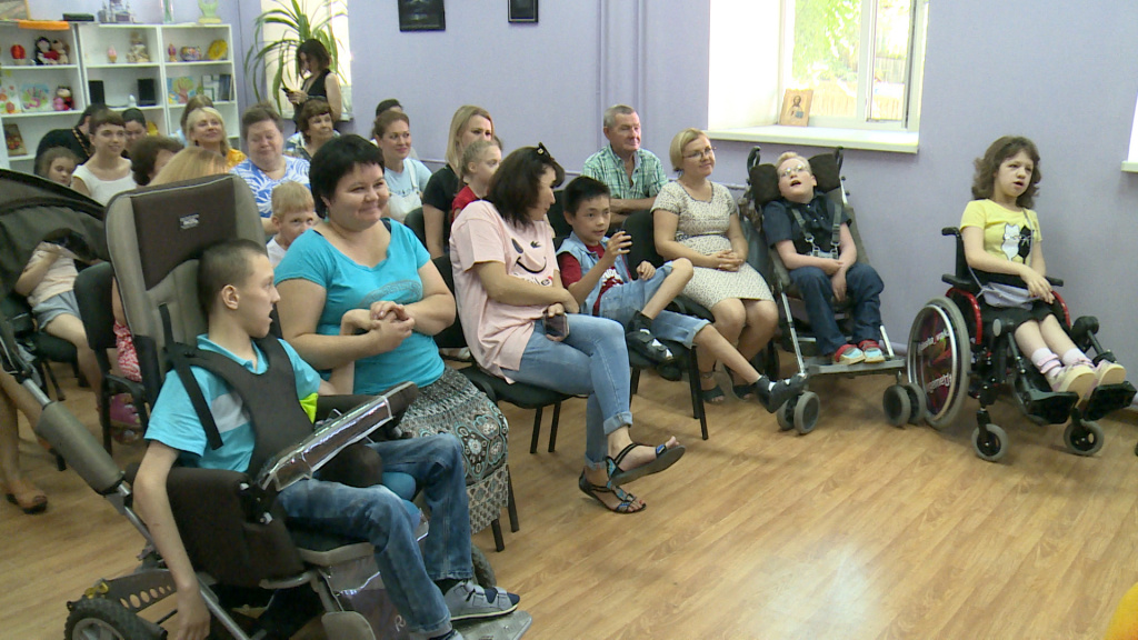 Видеосюжет государственной телерадиокомпании «Лотос»: В Астраханской епархии открыт клуб для «особенных» детей и их родителей