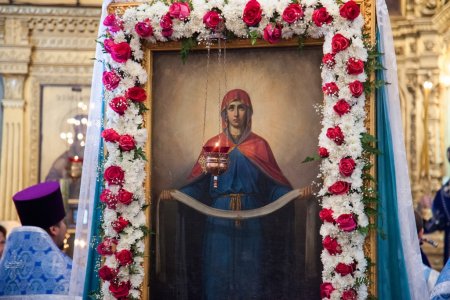 Престольный праздник Покрова Божией Матери в Астраханских храмах