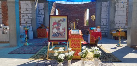 Престольный праздник в строящемся храме св. великомученика Георгия Победоносца в Военном городке