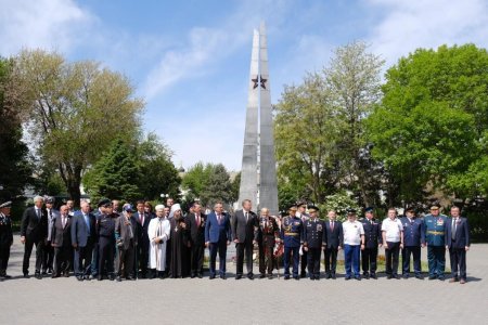 Митрополит Никон принял участие в торжествах, посвященных 76-й годовщине победы в Великой Отечественной войне