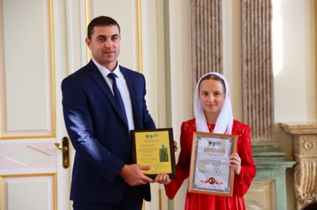 В Астрахани состоялось награждение победителей очного этапа просветительской акции «Православный диктант»