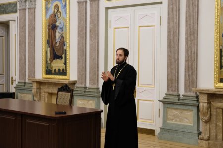 Встреча со священником Стефаном Домусчи