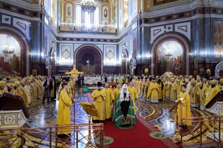 Митрополит Никон принял участие в торжествах, приуроченных к 76-летию Святейшего Патриарха Кирилла