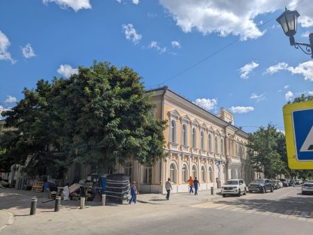 Архипастырский рабочий визит в новое здание Православной гимназии