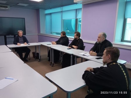 В рамках регионального этапа XXXII Рождественских образовательных чтений в Астраханском государственном университете обсудили вопросы теологического образования